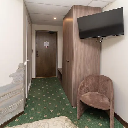 St. Barbara Hotel 3*