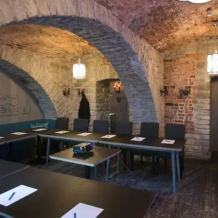 세인트 바바라 3* 탈린