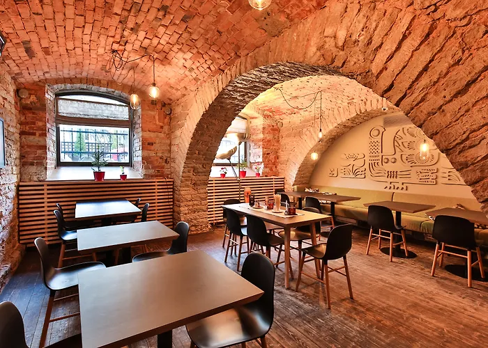 세인트 바바라 호텔 3*