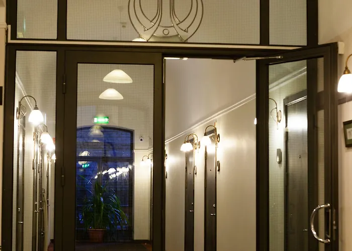 St. Barbara Hotell 3*