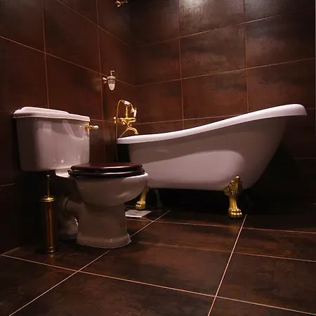 فندق St. Barbara 3*